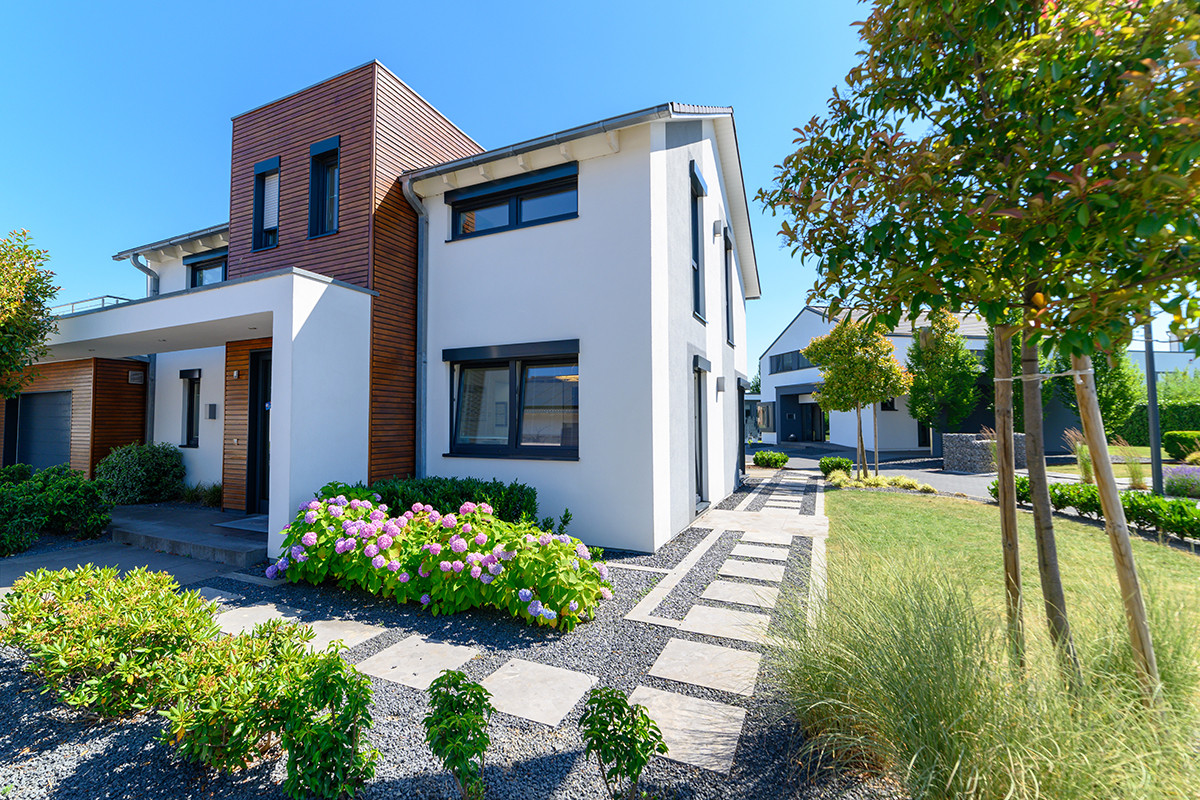 Modernes Haus vermieten, verkaufen oder kaufen in Idstein und Rhein-Main-Gebiet Modernes Haus in Idstein oder Rhein-Main-Gebiet kaufen, verkaufen, vermieten